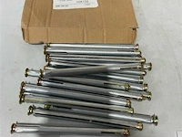 Metalen kozijnplug 10 x 132 100 stuks - afbeelding 1 van  3