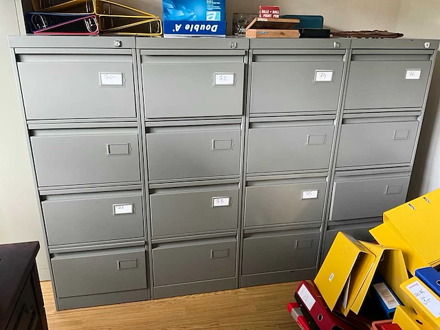 Metalen ladenkast (4x) - afbeelding 1 van  3