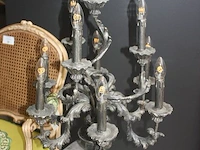 Metalen lage piedestal, tafellamp met 10 lichtpunten, stoel regence met groene stoffen bekleding, 2 kussens mulberry, gordijnroede 220cm mottura, gordijnset h 3m gemoltoneerd en gevoerd pierre frey (79,80,81,82,83,84) - afbeelding 2 van  8