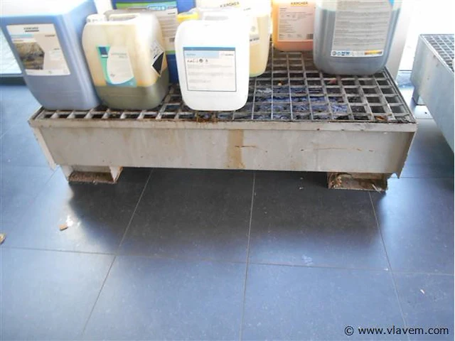 Metalen lekbak 135x87x34 - afbeelding 1 van  1