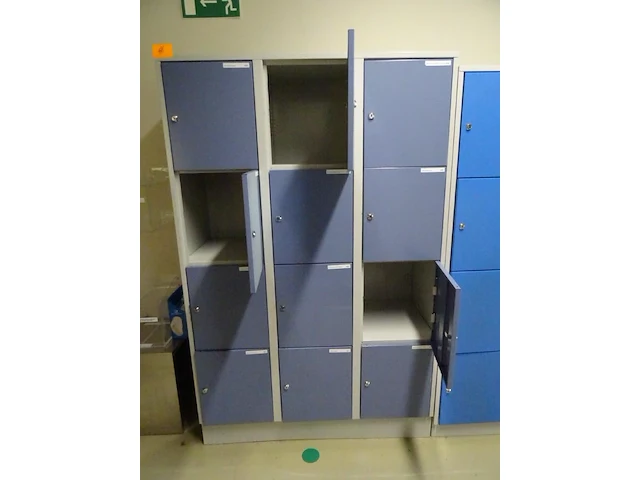 Metalen locker - afbeelding 2 van  2