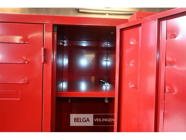 Metalen lockerkast voor 2 personen - afbeelding 4 van  5
