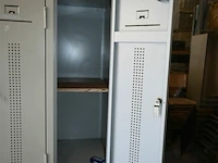 Metalen lockerkast voor 4 personen - afbeelding 3 van  5