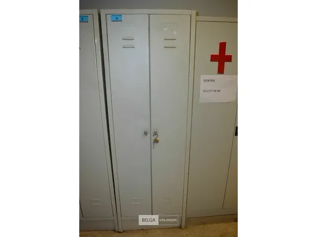 Metalen lockerkast - afbeelding 1 van  3