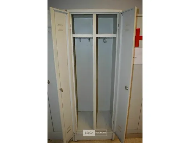 Metalen lockerkast - afbeelding 2 van  2