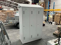 Metalen lockerkast - afbeelding 1 van  8