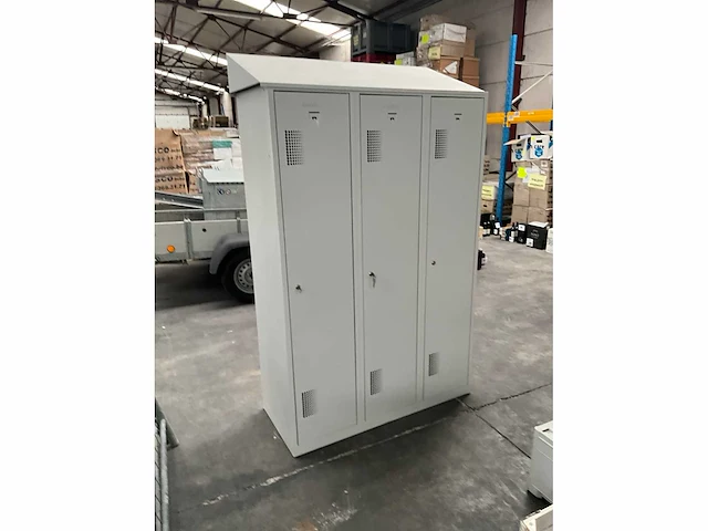 Metalen lockerkast - afbeelding 2 van  8