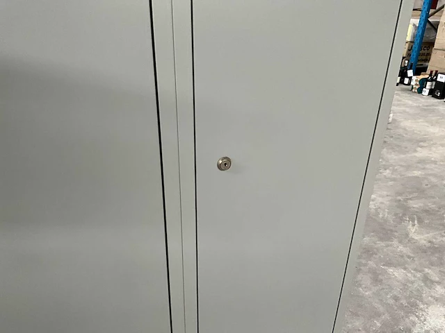 Metalen lockerkast - afbeelding 8 van  8