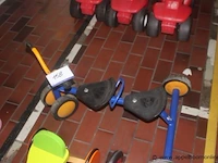 Metalen loopfiets - afbeelding 1 van  1