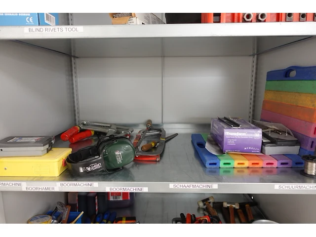 Metalen materiaalkast + inhoud - afbeelding 6 van  12