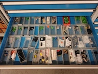 Metalen materiaalkast + inhoud - afbeelding 6 van  17