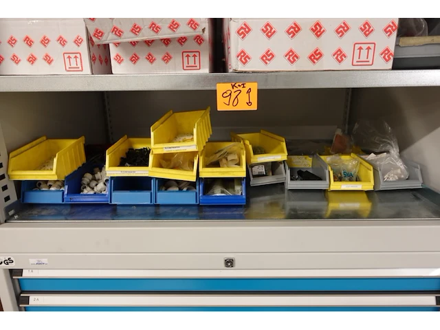 Metalen materiaalkast + inhoud - afbeelding 12 van  17