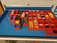 Metalen materiaalkast + inhoud - afbeelding 15 van  17