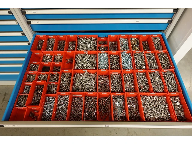 Metalen materiaalkast + inhoud - afbeelding 15 van  15