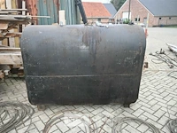 Metalen mazouttank - afbeelding 2 van  4