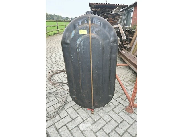 Metalen mazouttank - afbeelding 3 van  4