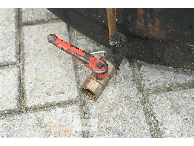 Metalen mazouttank - afbeelding 4 van  4