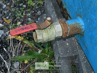 Metalen olievat met opvangbak - afbeelding 4 van  7