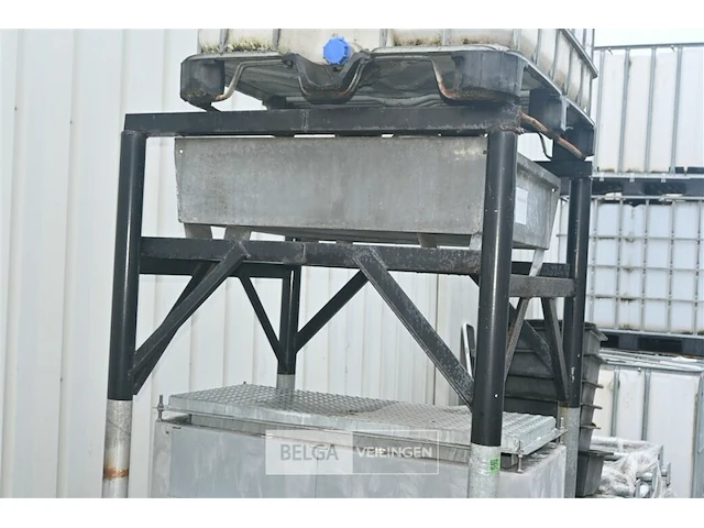 Metalen onderstel + 3 opvangbakken - afbeelding 4 van  8