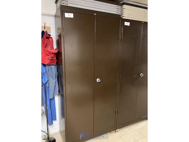 Metalen opbergkast - afbeelding 1 van  1