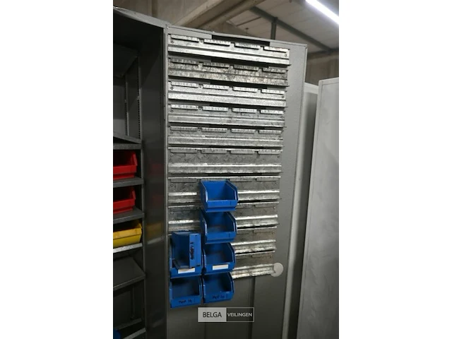 Metalen opbergkast - afbeelding 4 van  7