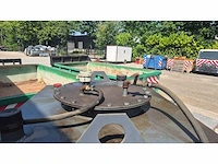 Metalen opslagtank 1000l – dubbelwandig met opvangbak (2x) - afbeelding 7 van  7