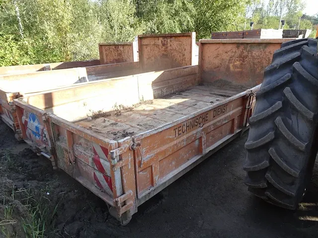 Metalen optrekcontainer - afbeelding 1 van  4