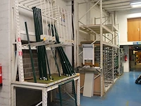 Metalen palletstelling + buizenrek - afbeelding 1 van  4