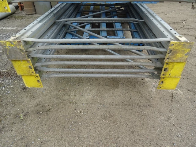 Metalen palletstelling - afbeelding 2 van  3