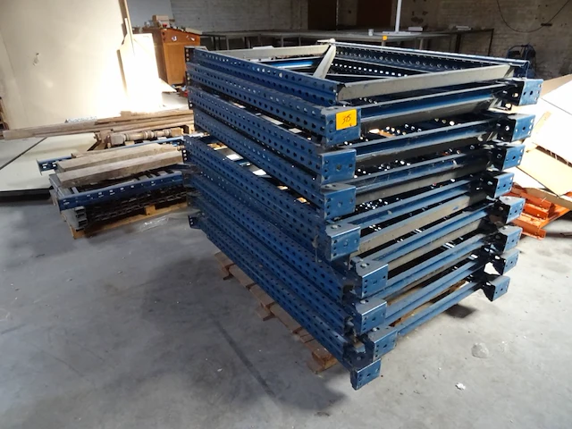 Metalen palletstelling - afbeelding 1 van  6