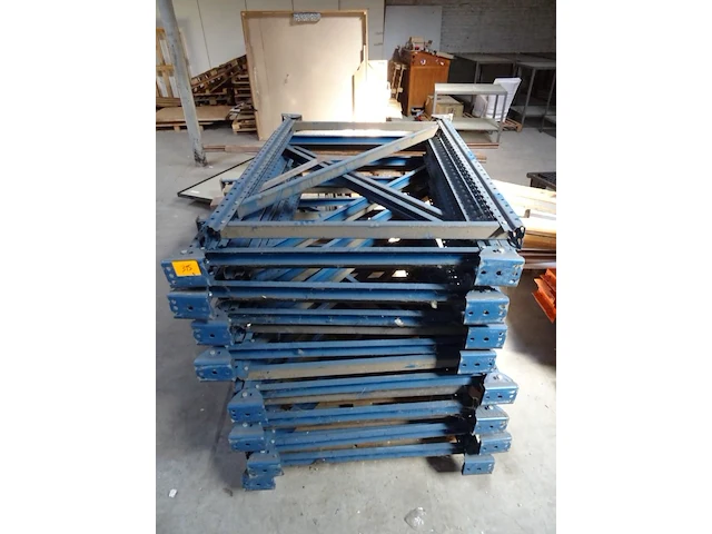 Metalen palletstelling - afbeelding 2 van  6