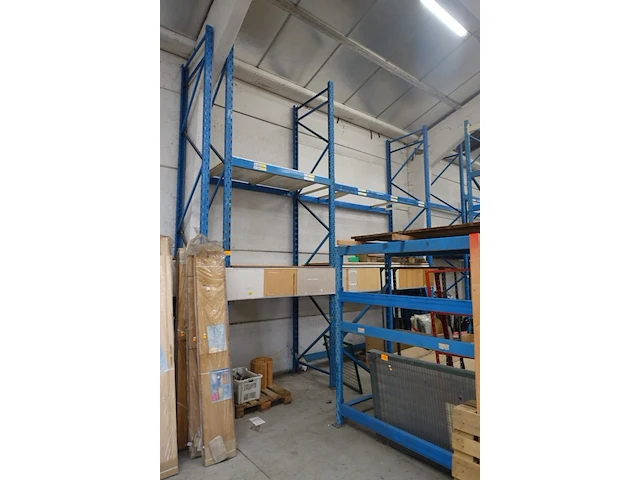 Metalen palletstelling - afbeelding 1 van  2