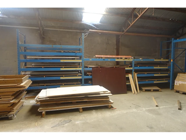 Metalen palletstelling - afbeelding 1 van  2