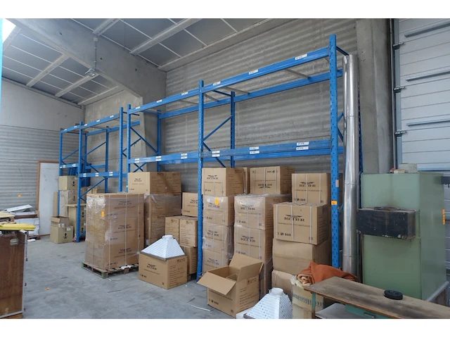 Metalen palletstelling - afbeelding 1 van  2