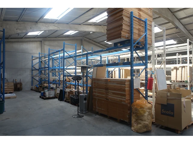 Metalen palletstelling - afbeelding 1 van  2