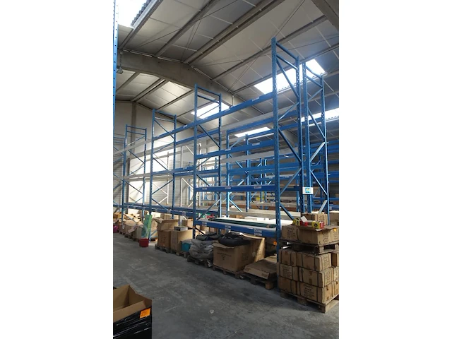 Metalen palletstelling - afbeelding 1 van  3