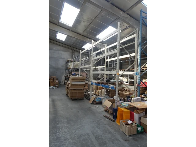 Metalen palletstelling - afbeelding 1 van  2