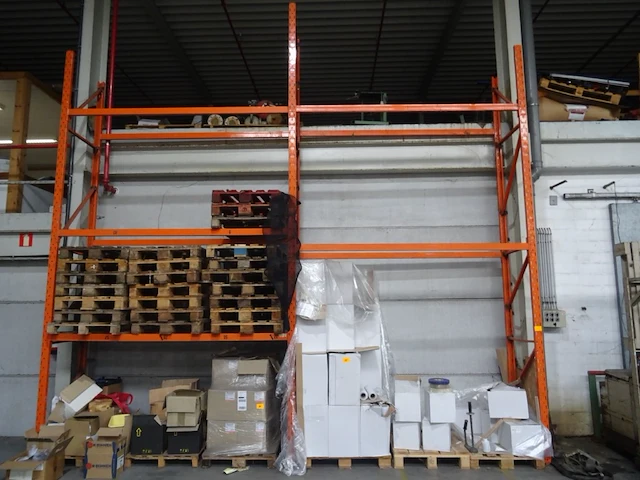 Metalen palletstelling - afbeelding 1 van  2