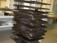 Metalen platenkar met partij platen 44x44x180 - afbeelding 2 van  2