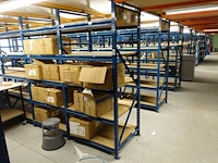 Metalen platform + rekken - afbeelding 20 van  23
