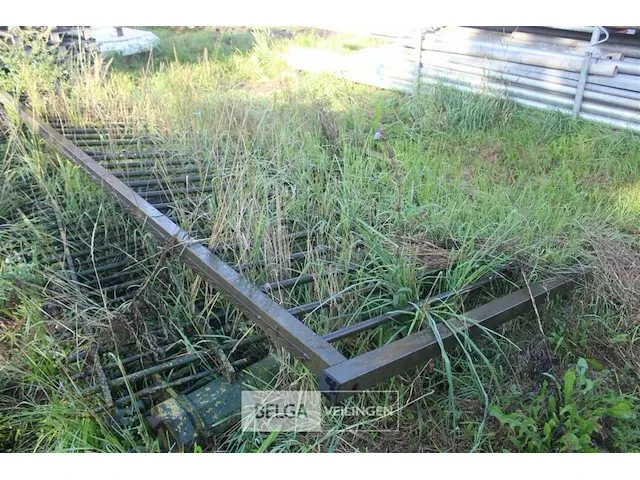 Metalen poort - afbeelding 2 van  5