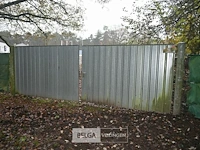 Metalen poort - afbeelding 1 van  6