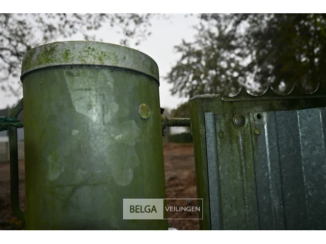 Metalen poort - afbeelding 3 van  6