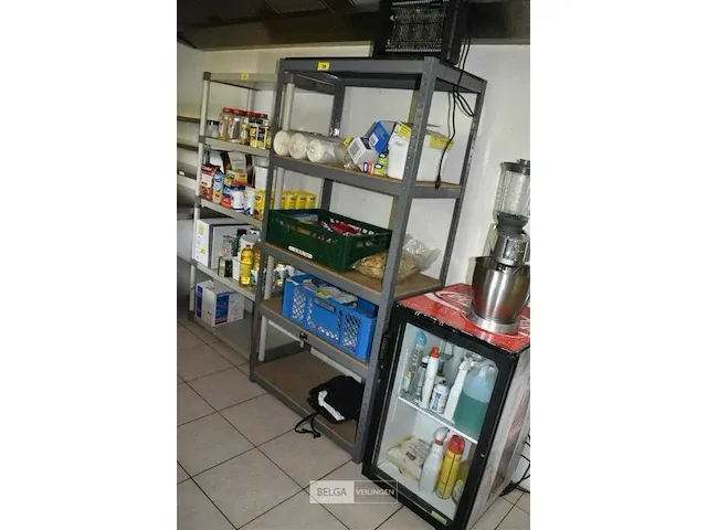 Metalen rek met houten leggers 90x45x180 - afbeelding 1 van  1