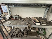 Metalen rek met toebehoren slijptafel - afbeelding 4 van  9