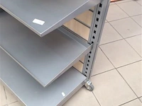 Metalen rek op wieltjes - afbeelding 2 van  2