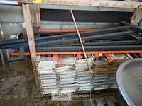 Metalen rek / stelling - afbeelding 1 van  5