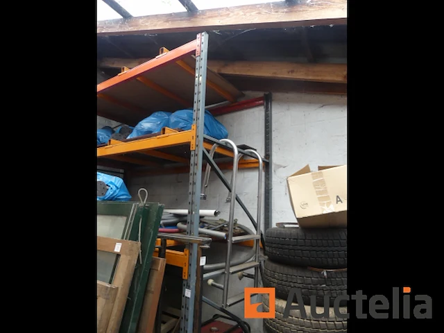 Metalen rek - afbeelding 1 van  8