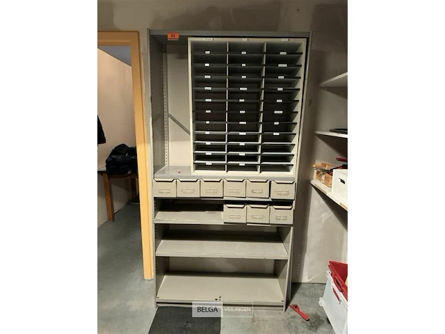 Metalen rek - afbeelding 1 van  6