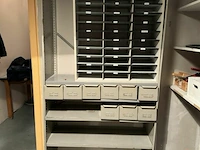 Metalen rek - afbeelding 1 van  6